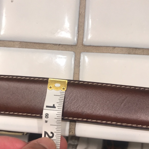 Kirkland signature 38/40 full grain leather belt used - Picture 13 of 13